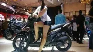SPG Cantik Kawal Peluncuran Suzuki ADDRES FI Terbaru