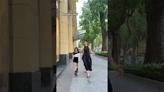 Bạn thích style catwalk nào hơn nè?? | Which catwalk style do you like more??