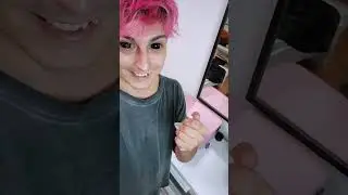 Лера говорит, что я ей не дарю подарки 🎁