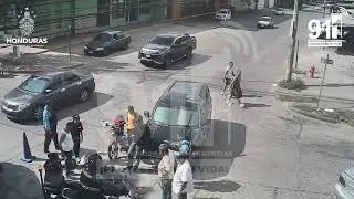 Colisión entre motocicleta y camioneta en 7ma calle, avenida Circunvalación San Pedro Sula.