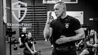Kettlebell StrongFirst SFG1 & 2 - Polska 2022 | Dariusz Waluś