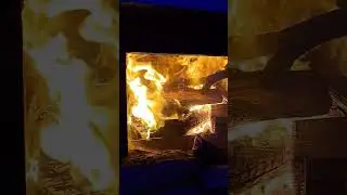 Горящий камин символ чистоты и тепла в доме. Сарасвати мантра изобилия 