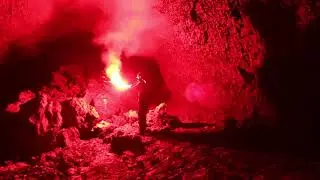 Камчатка. Лавовая пещера возле вулкана Плоский Толбачик. Сентябрь 2018 года.