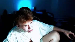 С Гаечкой лучше))
