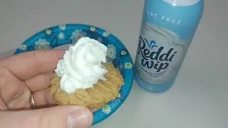 Opening a can of whipped cream [ASMR]