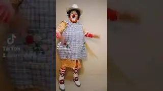 En realidad, Angela Aguilar, payaso pocho (parodia) Tik Tok