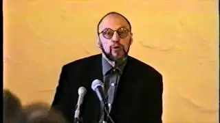 Prigov: Вот дождь идет, мы с тараканом