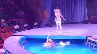 Цирк на воде №8