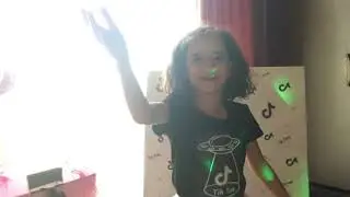 Անահիտը բացում է նվերները🌸😱