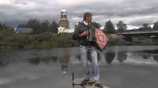 Я деревня на мостике
