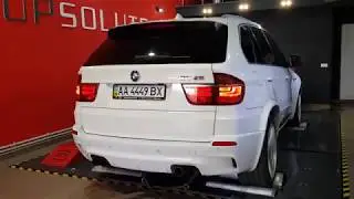BMW X5 M flame