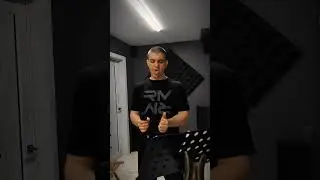 Максим самый метальный мой ученик.Поэтому мы раздаем на всю школу) #экстримвокал #урокиэкстримвокала