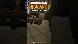 Destroying HOGWARTS 1 TNT At A Time #minecraftshorts #minecraft #minecrafthogwarts
