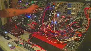 Doleful Fingers | Eurorack Modular Synthesizer | Verbos Multi-delay & bark filter, Hermod