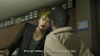 Kiryu opens a door 
