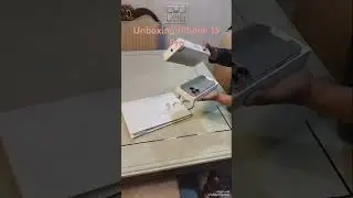 Unboxing iPhone 15 Pro