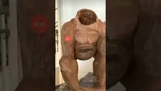 Chocolat Gorilla statue