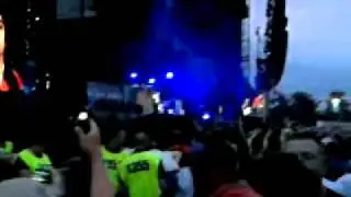Green Day - 21 Guns ( live in Marley Park )