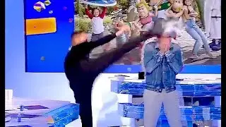 VAN DAMME - Performing Kick and Arm Wrestling Kick | France TV Show