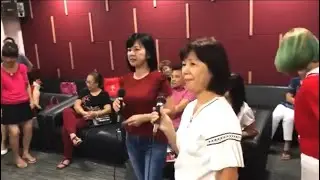 昔日淡滨尼839 快乐这一班❤️～敲敲门