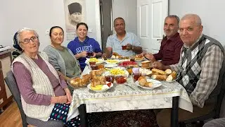 We are invited to breakfast with my aunt Fadime❗️|We visited the city park in our last days in Es...