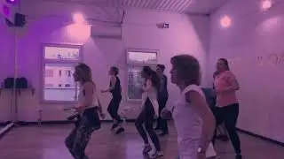 Зумба в слоу-моушн | zumba_nika