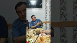 Анекдот про мужика и вино 🍷#юмор #анекдоты #анекдот #смех