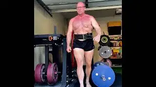 How To Perform Strict Barbell Rows!