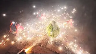 五个礼花围攻西瓜！