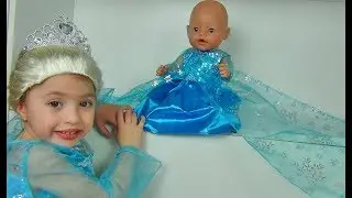 Dominika play with princess dresses and funny doll
