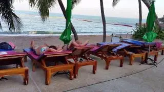 Бассейн и пляж отеля Garden Sea View Resort pattaya