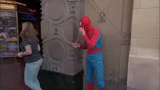 Andrew Garfield asks for money. SPIDER MAN NO WAY HOME
