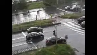 Добровольно помог на дороге.