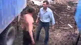 Драка рабочего с начальником