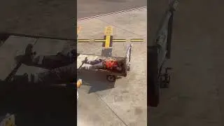 Неаполь, и пусть весь самолет подождет! #шок