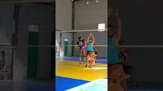#shorts Ataque de saída de rede. Tudo muito bem ensaiado com a levantadora