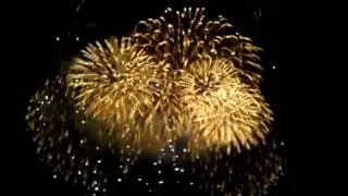 BIGGEST Firework showed in Pattaya Thailand for King Bhumibol Adulyadej