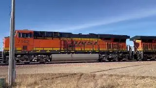 GEVO 12 Idling and Revving Up (BNSF 7162; ES44C4)