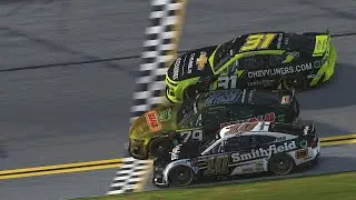 CRAZY THREE-WIDE FINISH AT DAYTONA