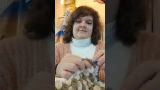 Процесс вязания подушки. Мастер класс на канале