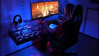 Tt D3sk - Overview + Gameplay in DOOM!