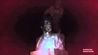 Неудачная попытка сломать бюст Ленина