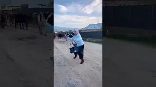 лютая просто женщина, очень смешная😂