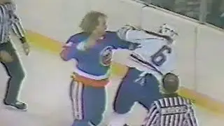 Bob Nystrom vs Jim Schoenfeld Oct 26, 1980