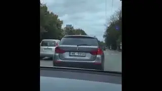 BMW driver uses blinker for the first time!