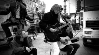 Live de Birth Of Joy avec le titre 