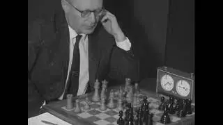 Hastings 1966 feat. Botvinnik, Uhlmann, Hartston, Mecking among others.