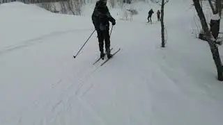 КАТАЕМСЯ НА ЛЫЖАХ В МЕТЕЛЬ (ПРОИЗОШЛА АВАРИЯ)