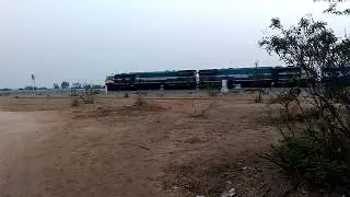 Twin loco WDP4 Palnadu Express arriving MIRYALAGUDA