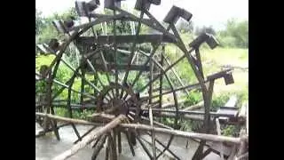 Ruedas de agua o azudas de Larmahue 2